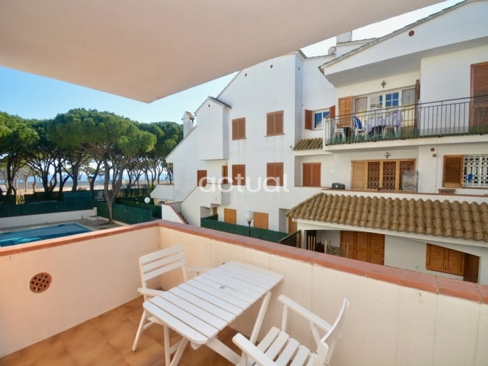 VORAMAR VII 1 B